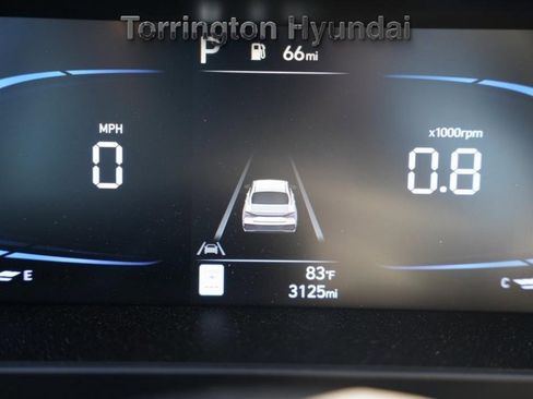 New 2025 Hyundai Elantra Sport image 30