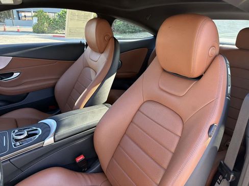 Used 2020 Mercedes-Benz C 300 4MATIC Coupe image 27