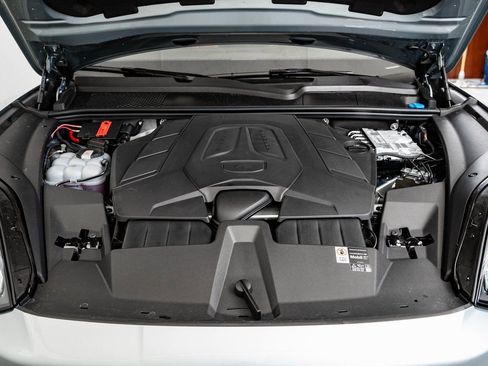 New 2026 Porsche Cayenne AWD/4WD image 46