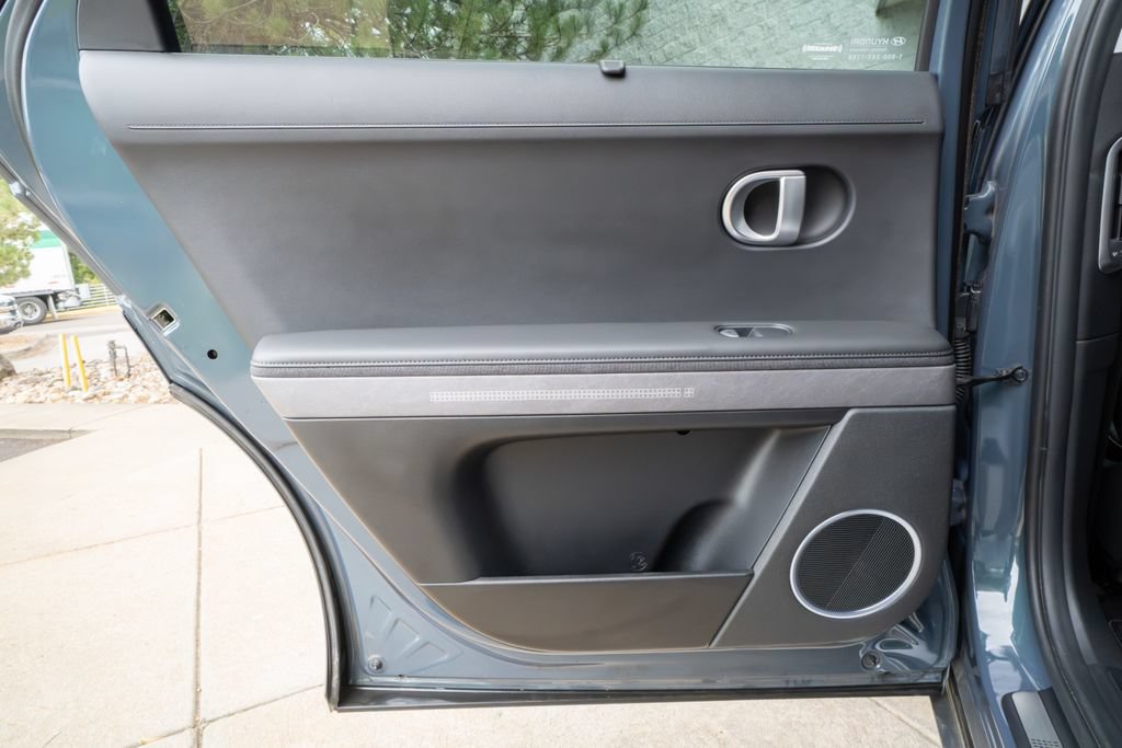 Used 2024 Hyundai Ioniq 5 Limited AWD/4WD image 15
