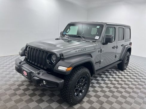 Used 2023 Jeep Wrangler Willys image 2