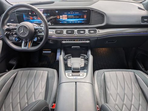 Used 2026 Mercedes-Benz GLS 63 AMG 4MATIC image 17