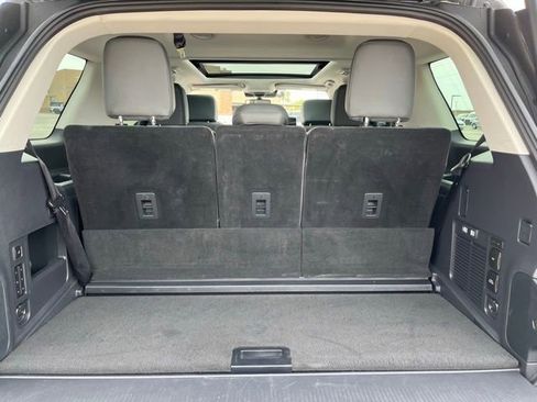 Used 2025 Ford Expedition Active AWD/4WD image 14