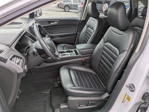 Used 2023 Ford Edge SEL w/ Convenience Package image 7