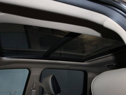 Used 2021 RAM 1500 Limited AWD/4WD image 25