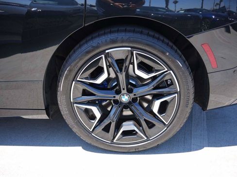 Certified 2023 BMW iX M60 w/ Executive Package AWD/4WD image 6