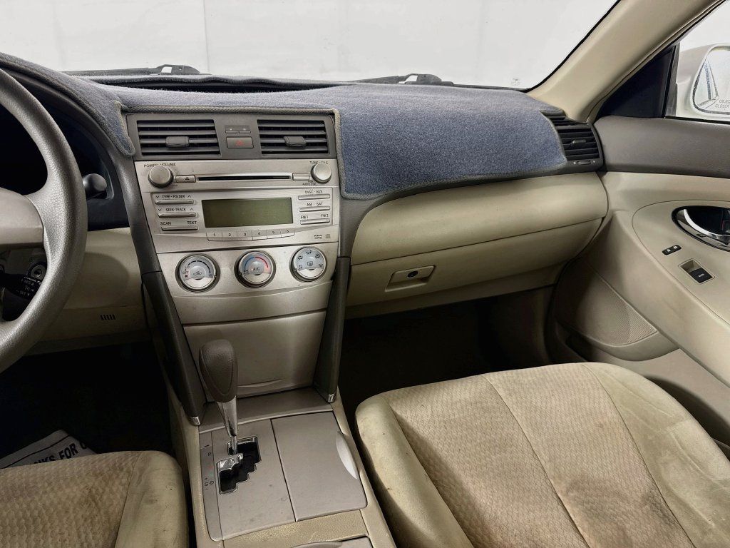 Used 2011 Toyota Camry LE w/ LE Extra-Value Pkg FWD image 25