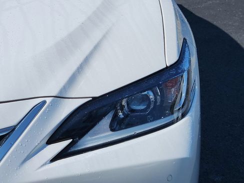 Used 2024 Lexus ES 350 w/ Premium Package FWD image 15
