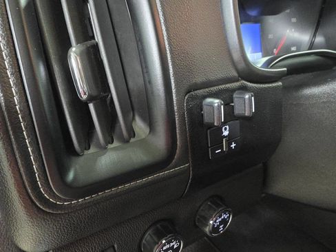 Used 2021 GMC Canyon Denali AWD/4WD image 25
