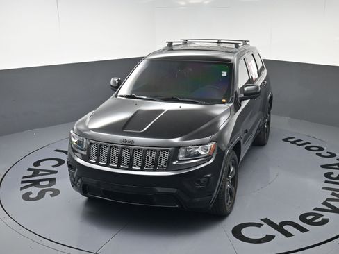 Used 2014 Jeep Grand Cherokee Altitude image 38