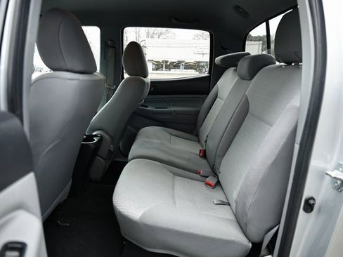 Used 2012 Toyota Tacoma PreRunner w/ SR5 Pkg image 26