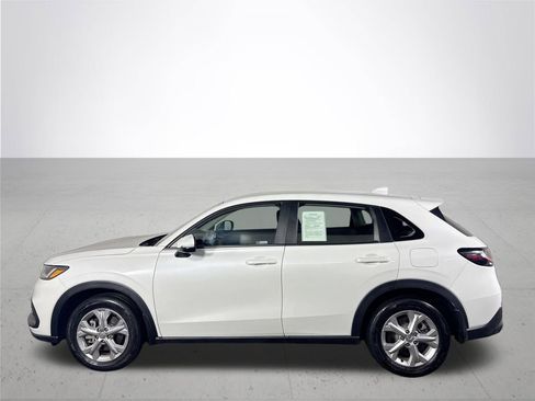 Used 2023 Honda HR-V LX image 9