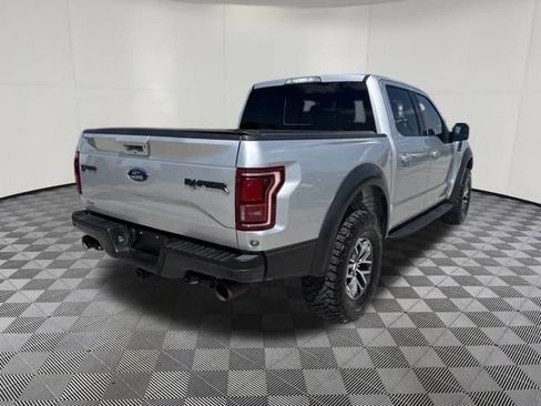 Used 2017 Ford F150 Raptor w/ Equipment Group 802A Luxury AWD/4WD image 7