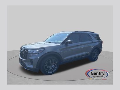 Used 2025 Ford Explorer ST-Line w/ ST-Line Street Pack