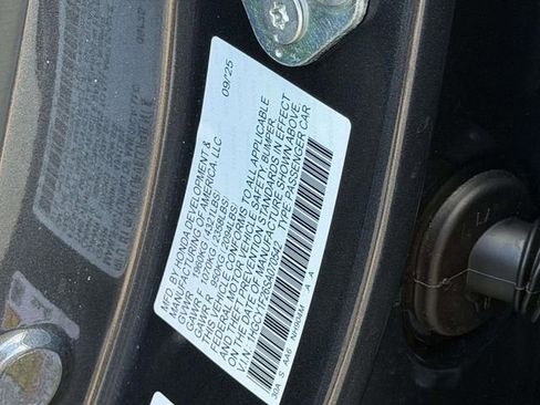 Used 2025 Honda Accord LX image 25