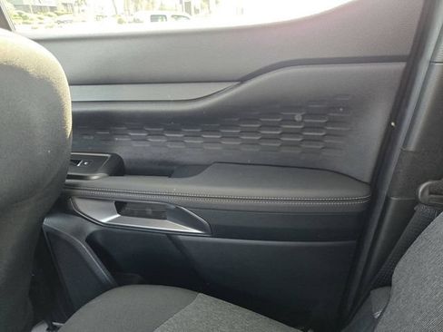 Used 2024 Ford Ranger XLT w/ Technology Package RWD image 12