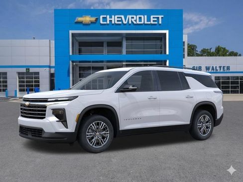 New 2026 Chevrolet Traverse LT w/ Driver Confidence Package FWD image 3