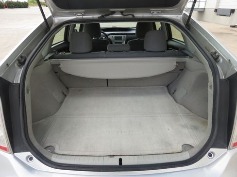Used 2013 Toyota Prius Two FWD image 32