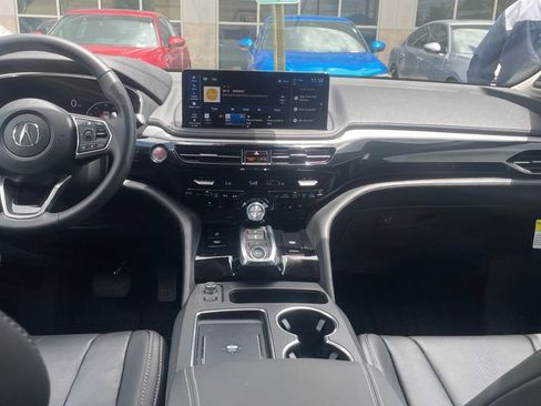 Used 2026 Acura MDX FWD w/ Technology Package image 12