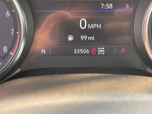 Used 2023 Buick Encore GX Select w/ Safety Package II AWD/4WD image 3