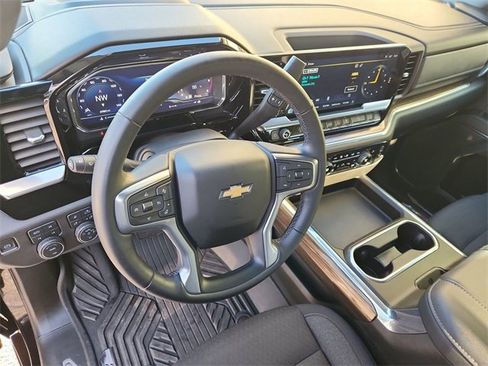 Used 2024 Chevrolet Silverado 2500 LT w/ Texas Edition image 10