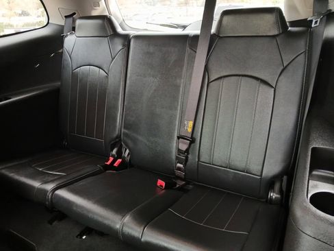Used 2016 Buick Enclave Leather image 5
