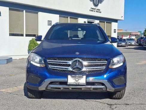 Used 2019 Mercedes-Benz GLC 300 4MATIC w/ Multimedia Package image 2