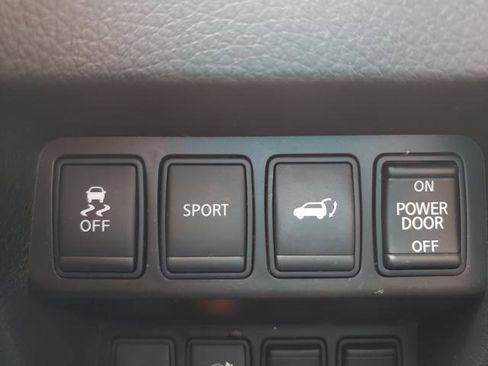Used 2015 Nissan Rogue SL w/ SL Premium Package AWD/4WD image 30