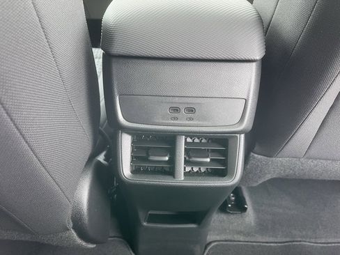 New 2026 Chevrolet Equinox LT image 25