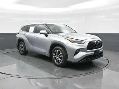 Certified 2021 Toyota Highlander XLE