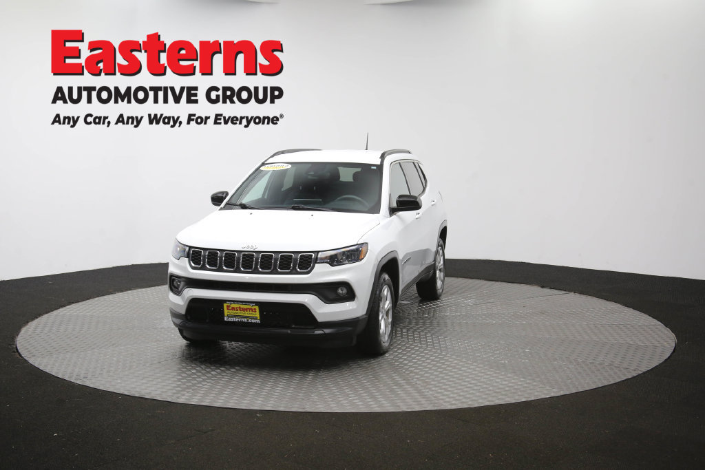 Used 2024 Jeep Compass Latitude AWD/4WD image 55