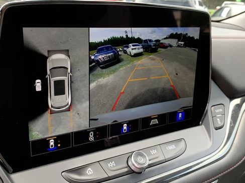 Used 2024 Chevrolet Blazer RS w/ Driver Confidence II Package FWD image 33