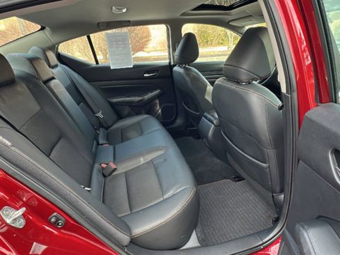 Certified 2020 Nissan Altima 2.5 SR w/ Premium Package image 26