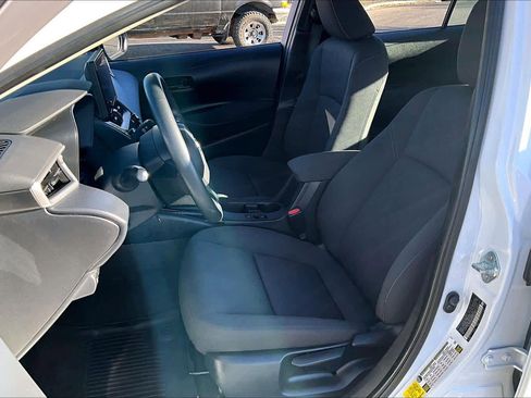 Certified 2024 Toyota Corolla LE image 9