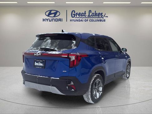 Used 2024 Kia Seltos LX image 5