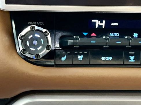 Used 2023 Toyota Tundra 1794 Edition image 22