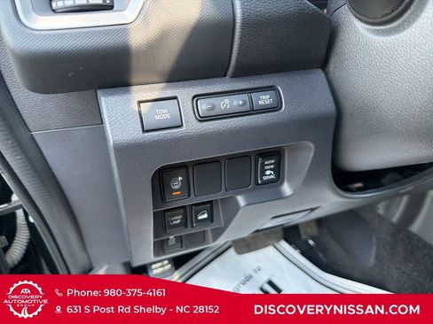 Certified 2023 Nissan Frontier SV w/ Technology Package AWD/4WD image 14