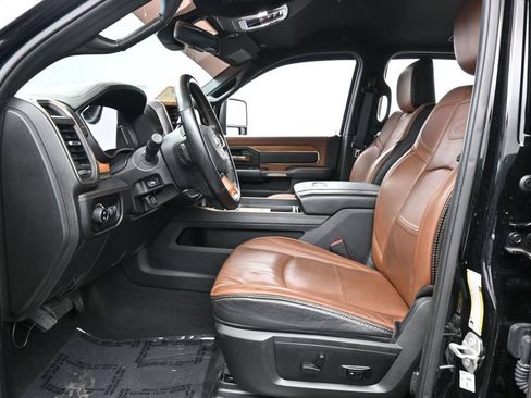 Used 2024 RAM 2500 Limited AWD/4WD image 11