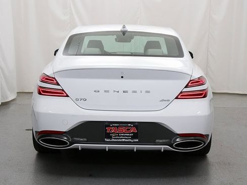 Used 2025 Genesis G70 2.5T image 6