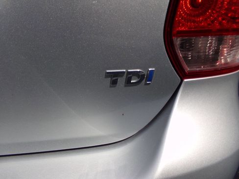 Used 2012 Volkswagen Jetta TDI image 5