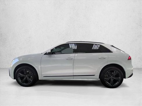 Certified 2026 Audi Q8 Premium AWD/4WD image 9