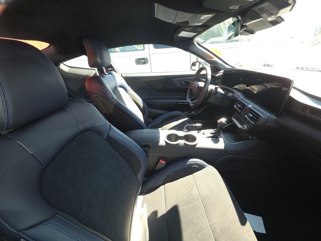 Used 2025 Ford Mustang Dark Horse RWD image 14