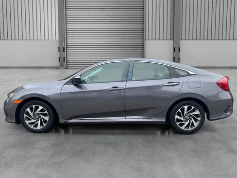 Used 2016 Honda Civic EX image 31