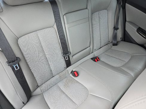 Used 2013 Buick Verano FWD image 13