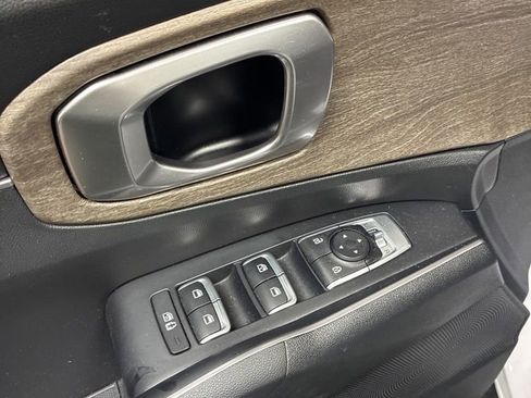 Used 2022 Kia Sorento EX image 8