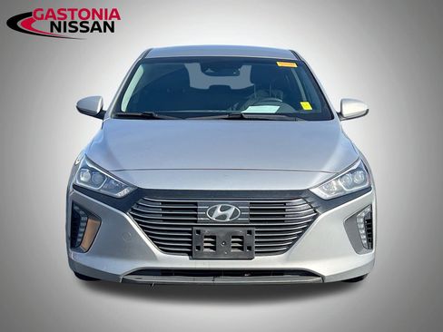 Used 2019 Hyundai Ioniq Limited image 2