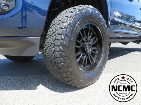 Used 2023 RAM 2500 Limited AWD/4WD image 10