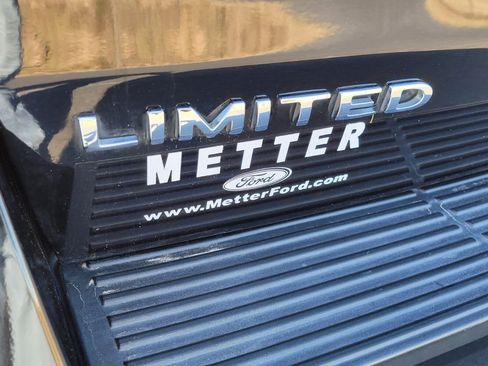 Used 2021 Ford Expedition Limited RWD image 10