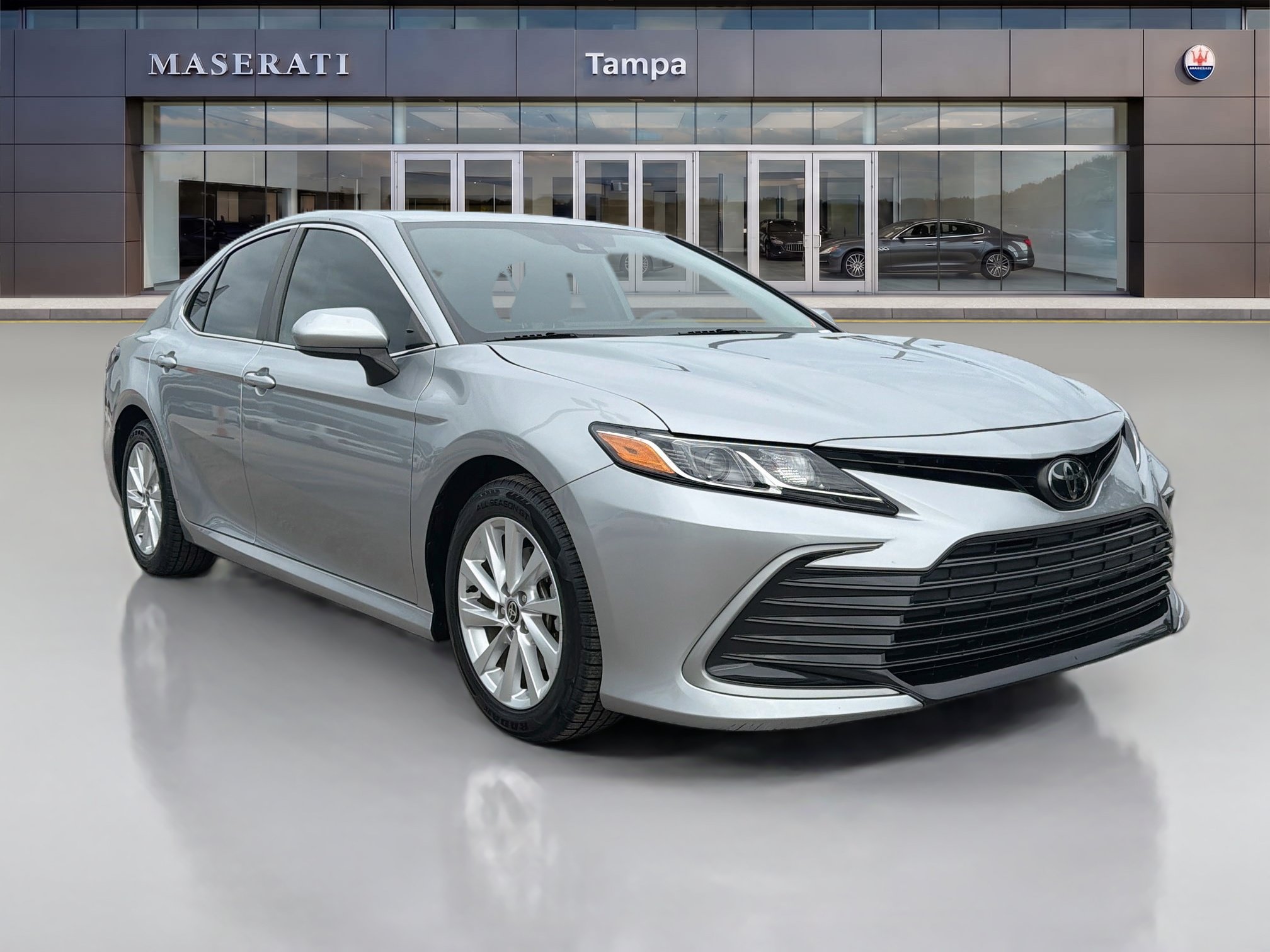 Used 2024 Toyota Camry LE FWD image 1