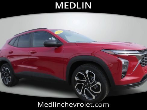 Used 2026 Chevrolet Trax RS w/ Driver Confidence Package image 43